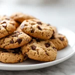 Gesunde Kekse in der Heißluftfritteuse, die lecker und fettarm sind.