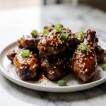 Teriyaki Chicken Wings aus der Heißluftfritteuse sind eine köstliche und knusprige Snack-Option.